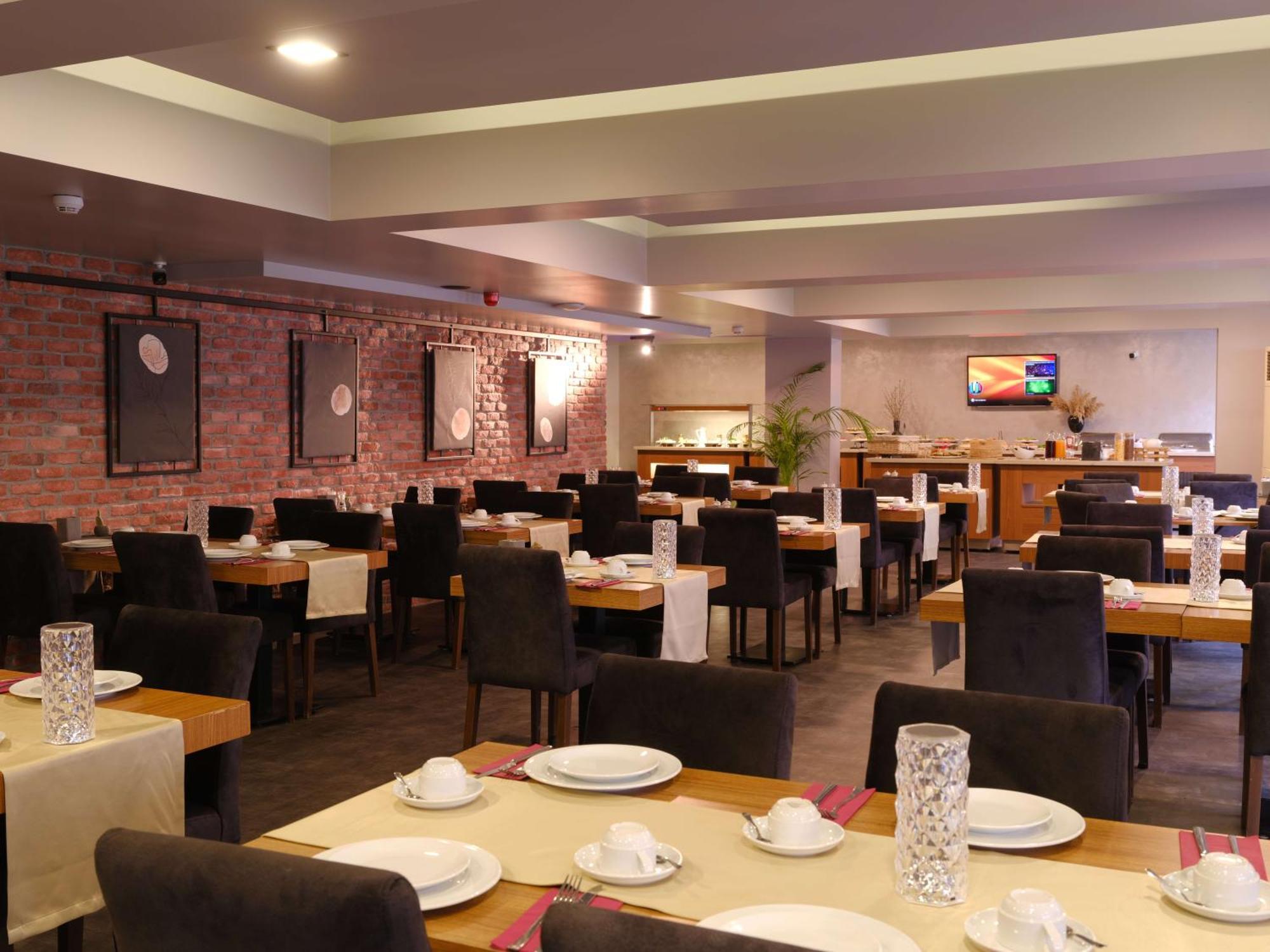 Sennacity Hotel Eskişehir Esterno foto